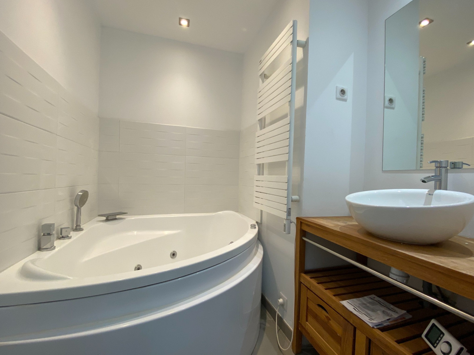 
                                                Location
                                                 T2 - 62m² - Quartier Perier