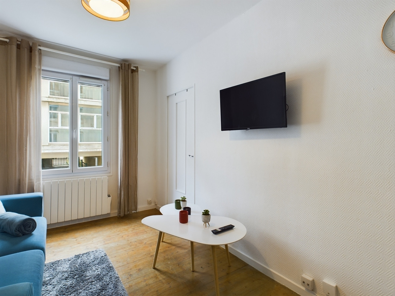 
                                                Location
                                                 T2 à 10 min à pied de la gare du Havre