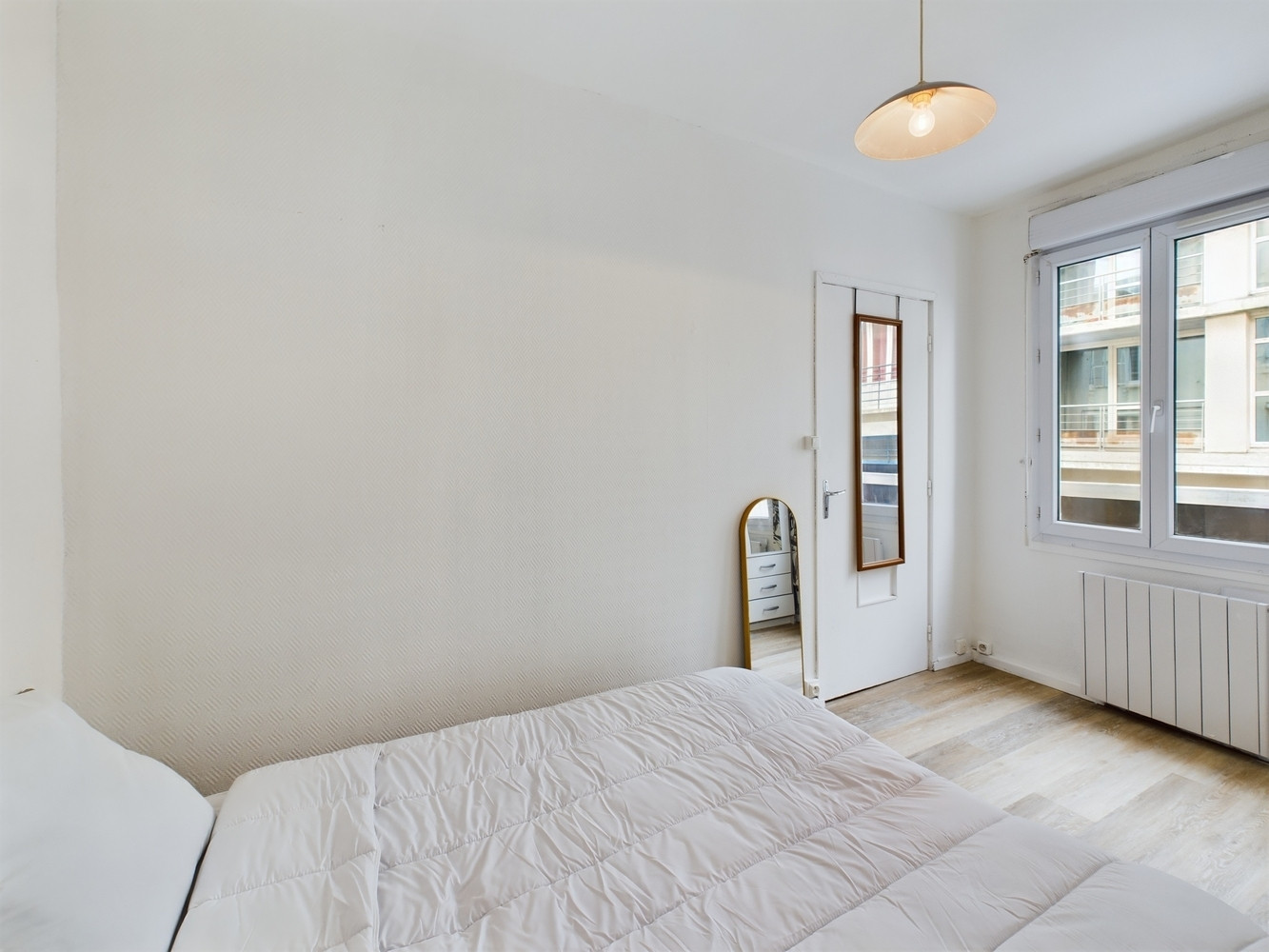
                                                Location
                                                 T2 à 10 min à pied de la gare du Havre