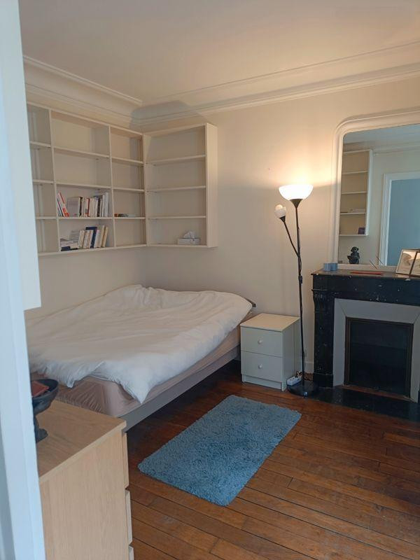 
                                                Location
                                                 T2 à Paris 15è