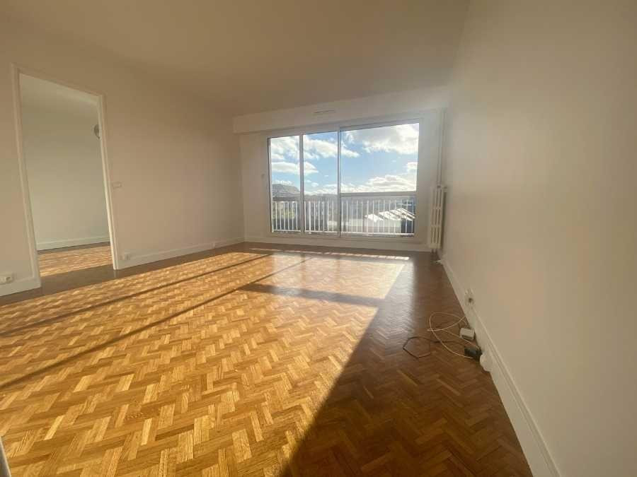 
                                                Location
                                                 T2 à Rueil-Malmaison