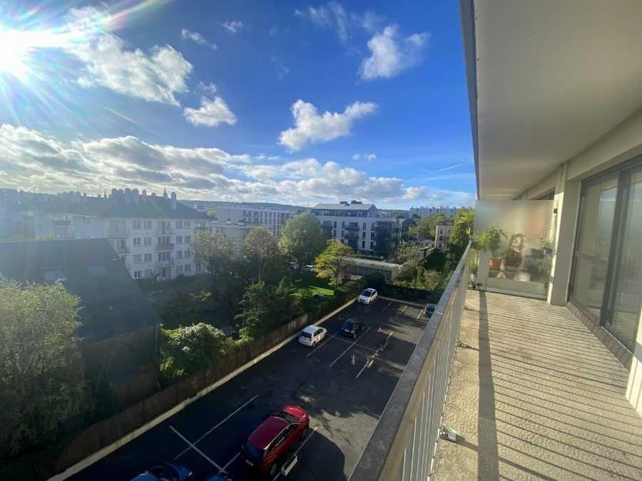 
                                                Location
                                                 T2 à Rueil-Malmaison
