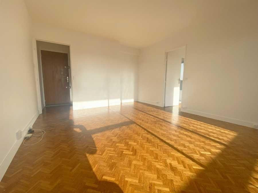 
                                                Location
                                                 T2 à Rueil-Malmaison
