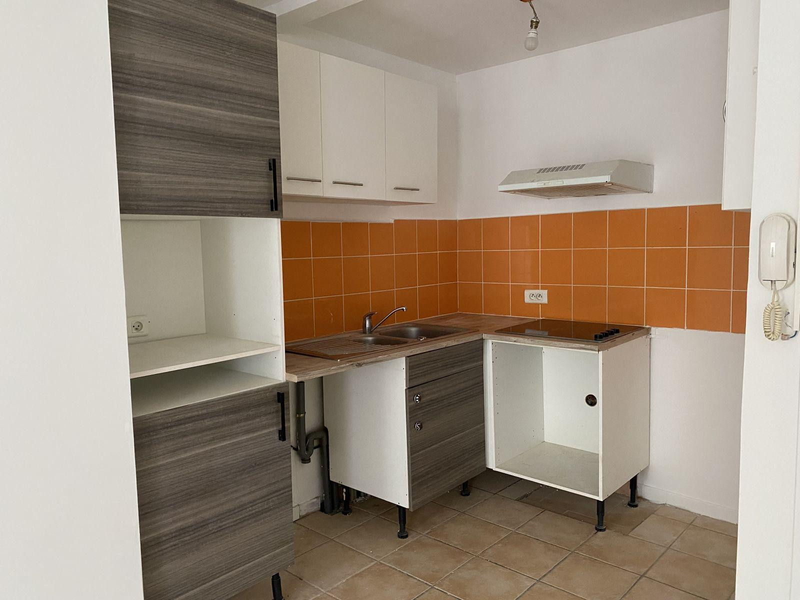 
                                                Location
                                                 T2 avec extérieur 7 eme quartier catalans