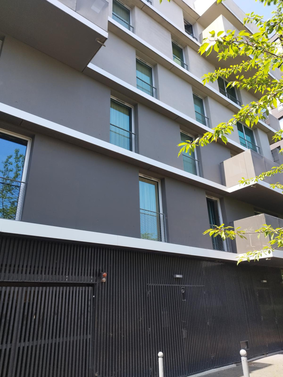 
                                                Location
                                                 T2 avec parking, résidence récente et sécurisée