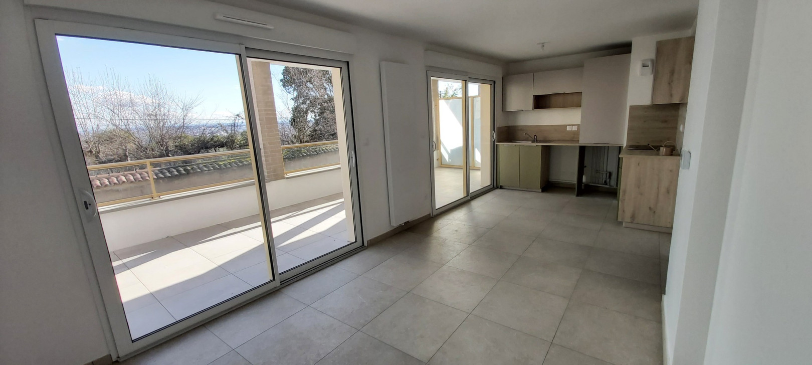 
                                                Location
                                                 T2 avec terrasse et garage – Caluire-et-Cuire
