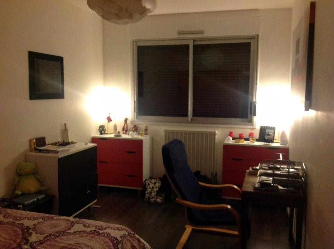 
                                                Location
                                                 T2 bis meublé 58m2 balcon / parking, rue Bugeaud