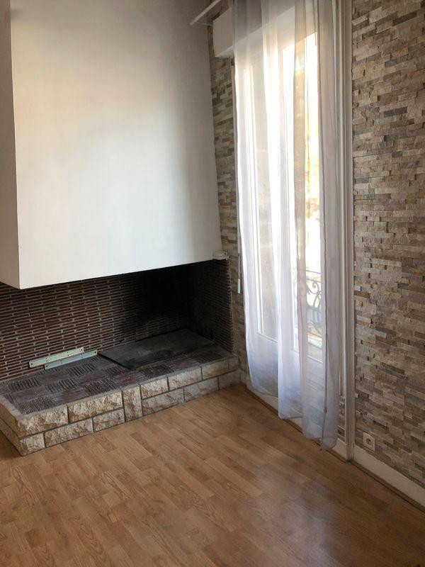 
                                                Location
                                                 T2 Bordeaux Centre