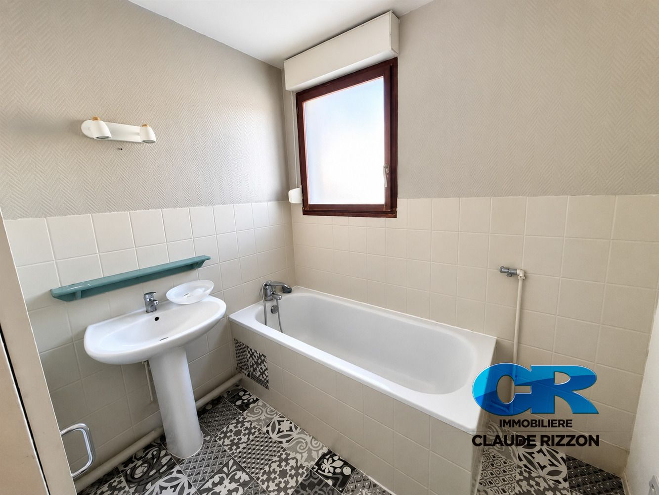 
                                                Vente
                                                 T2 CENTRE-VILLE MONTIGNY-LES-METZ
