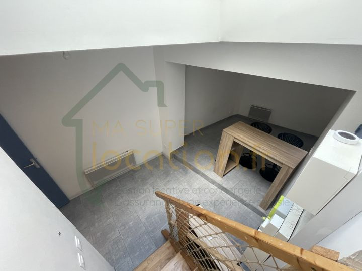 
                                                Location
                                                 T2 CENTRE VILLE ST QUENTIN