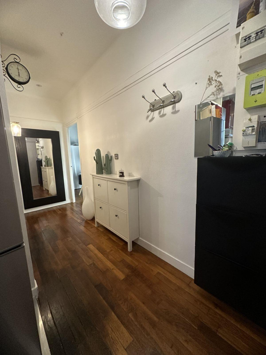 
                                                Location
                                                 T2 Colombes - Proche Défense et St Lazare