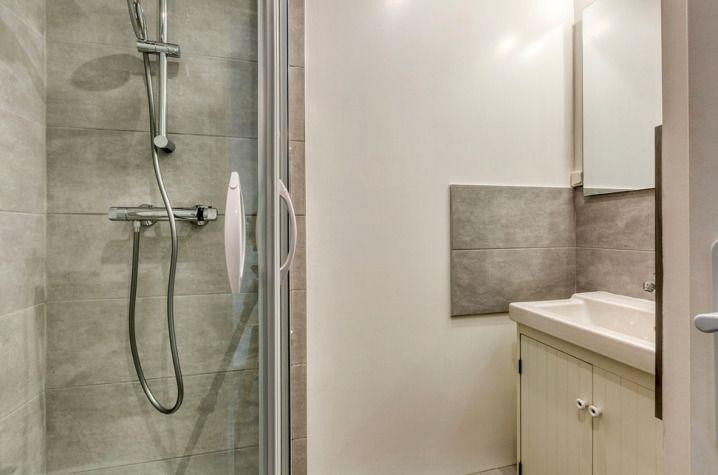 
                                                Location
                                                 T2 Corbeil-Essonne