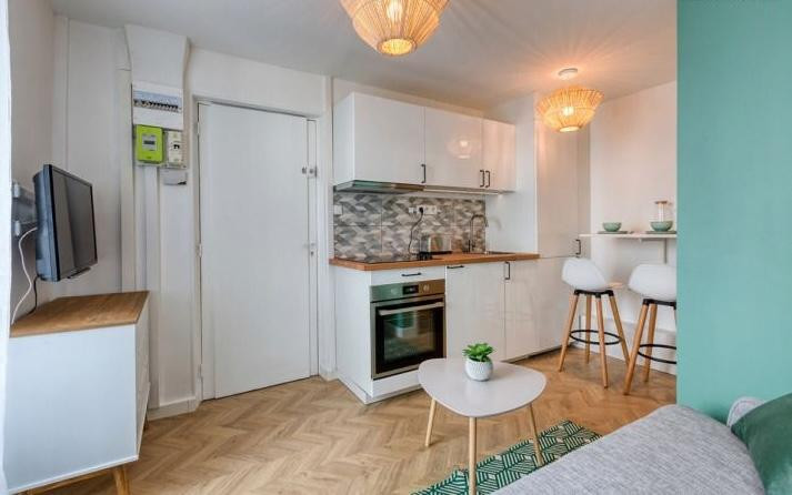 
                                                Location
                                                 T2 Corbeil-Essonne