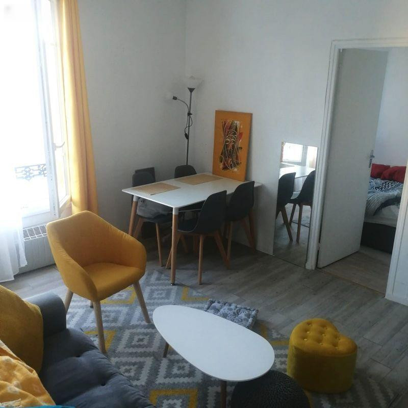 
                                                Location
                                                 T2 de 29 m2 lumineux 11ème