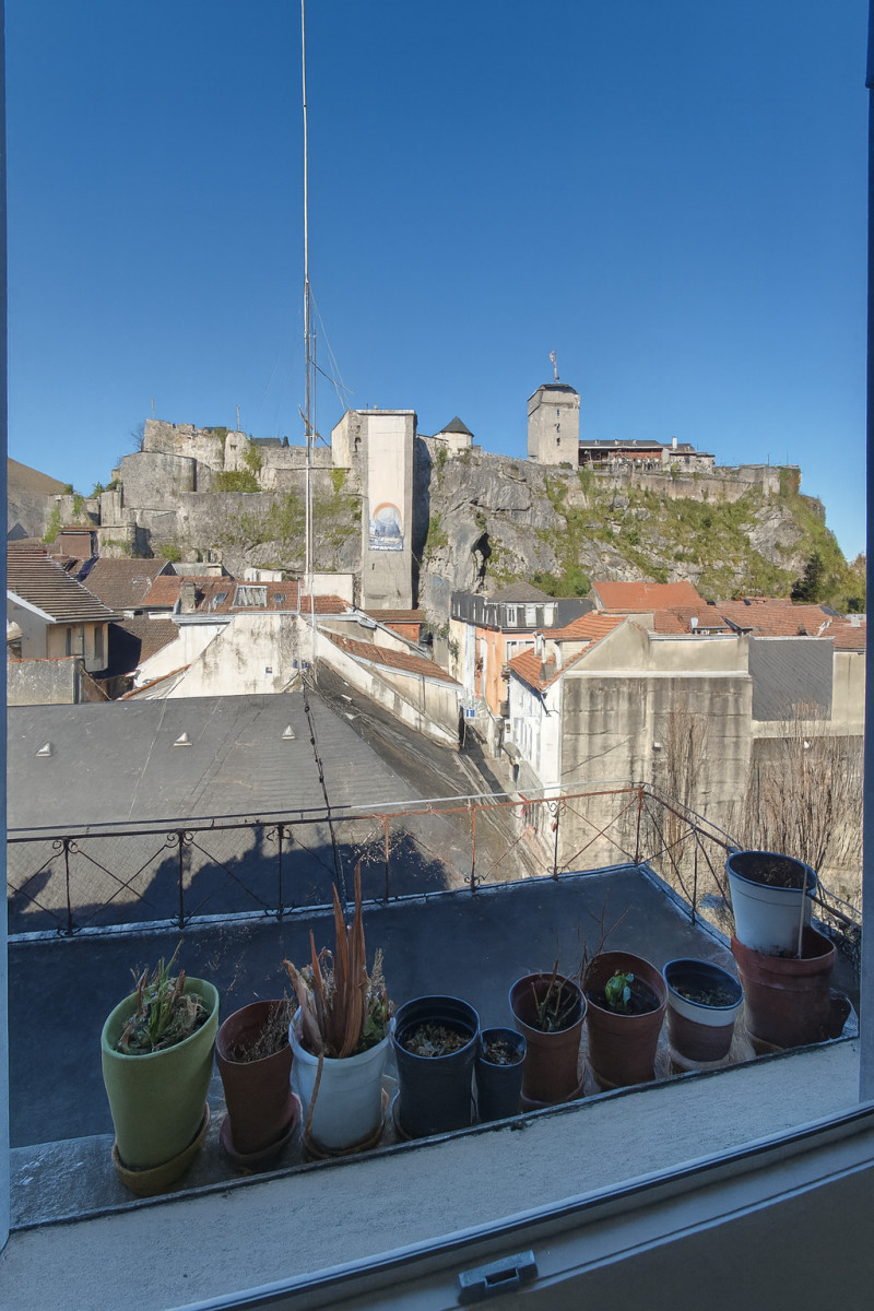
                                                Vente
                                                 T2 de 31m2 à Lourdes - Idéal investisseur