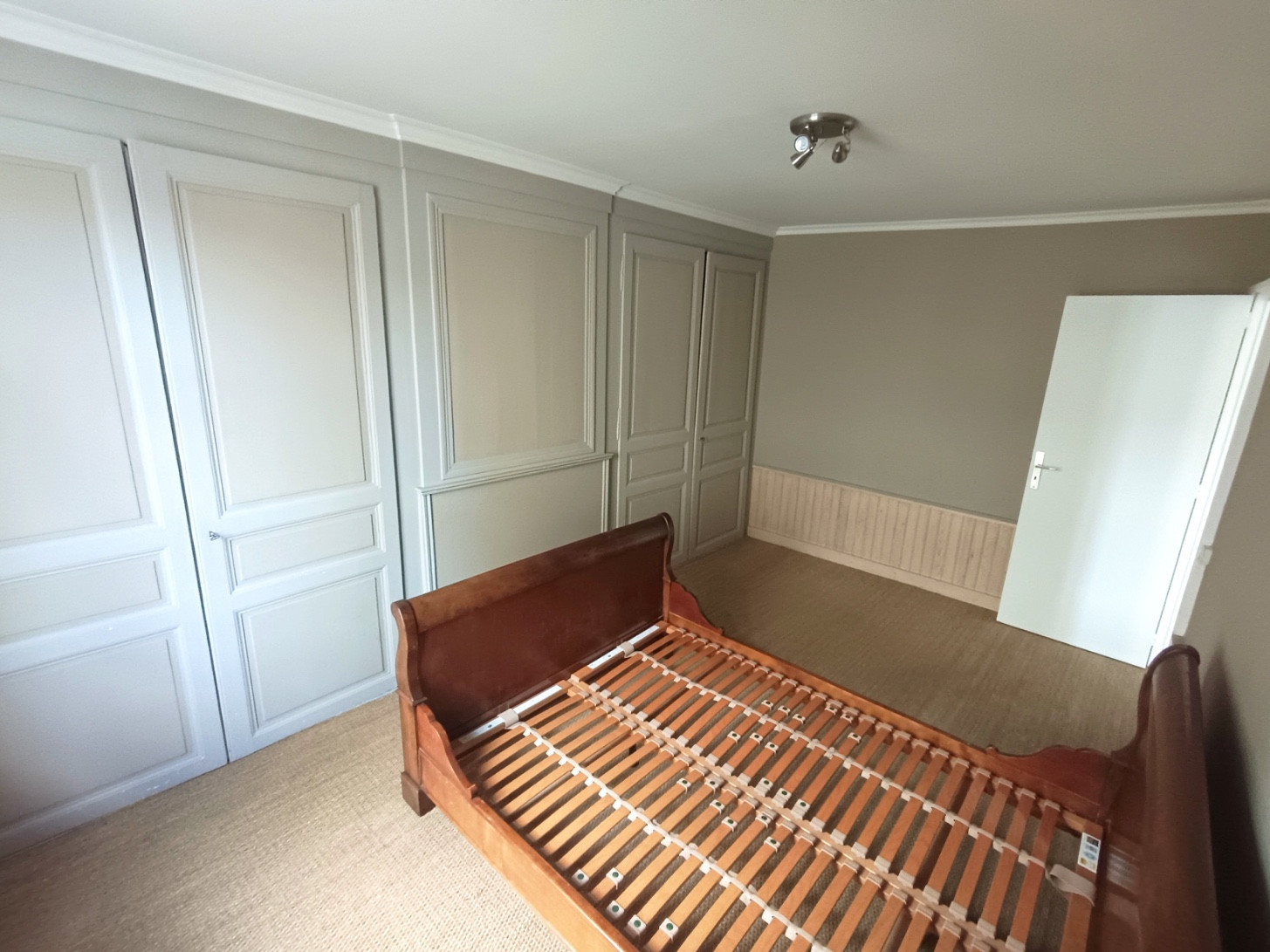 
                                                Vente
                                                 T2 de 38 m² proche centre-ville et gare Amiens