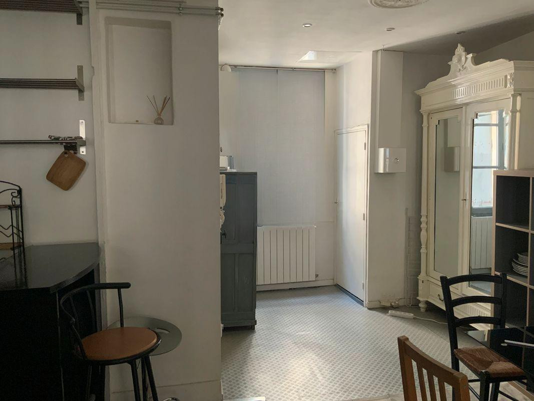 
                                                Location
                                                 T2 de 40 m carrés centre historique