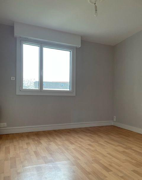 
                                                Location
                                                 T2 de 50 m² à Brest, avec balcon