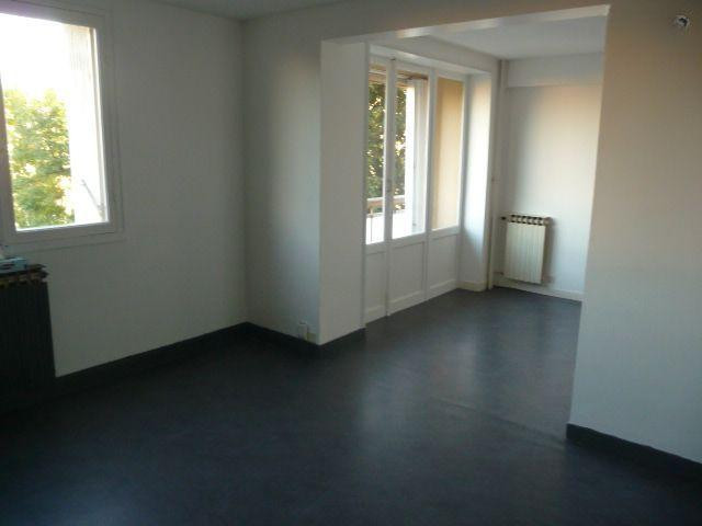
                                                Location
                                                 T2 de 55 M2 Rennes centre ville