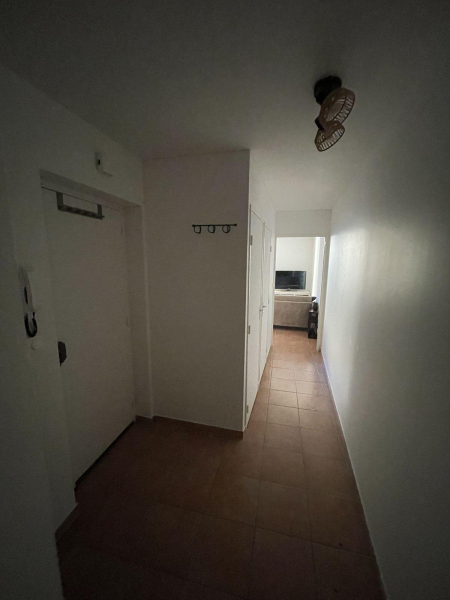 
                                                Location
                                                 T2 double façade au Panier, 13002