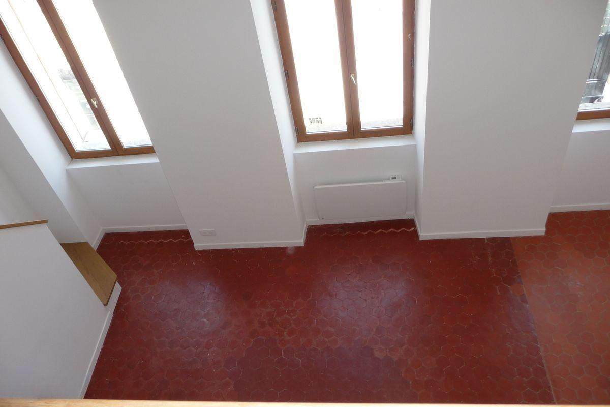 
                                                Location
                                                 T2 duplex Chave/Conception