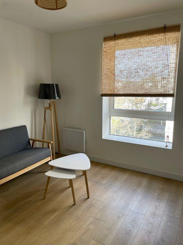 
                                                Location
                                                 T2 duplex meublé 29m²  rénové Canclaux