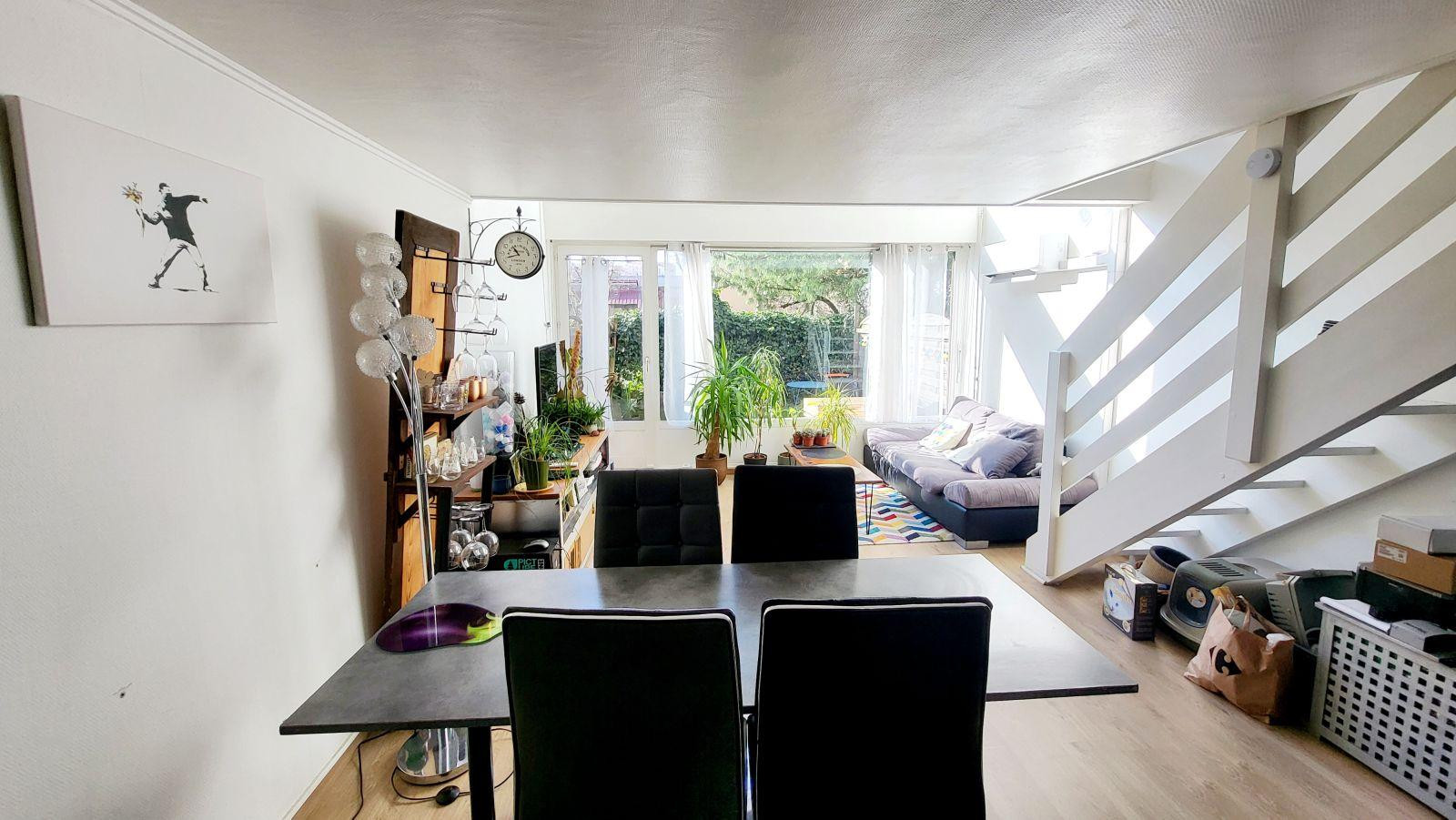 
                                                Location
                                                 T2 Duplex Meublé Montchat-Grange/Blanche