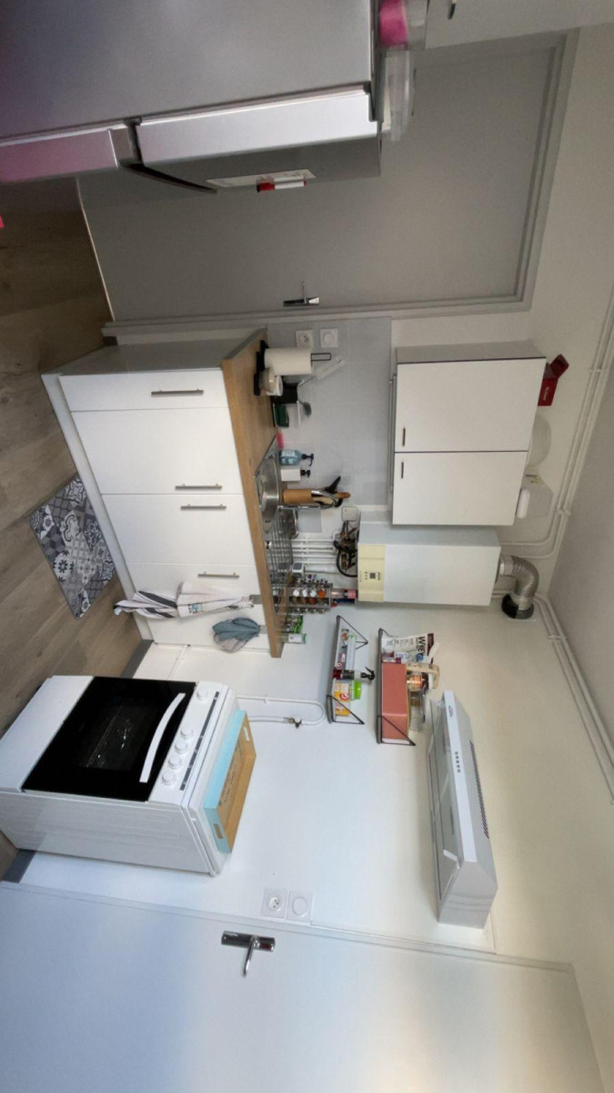 
                                                Location
                                                 T2 en plein coeur du bourg St Vincent