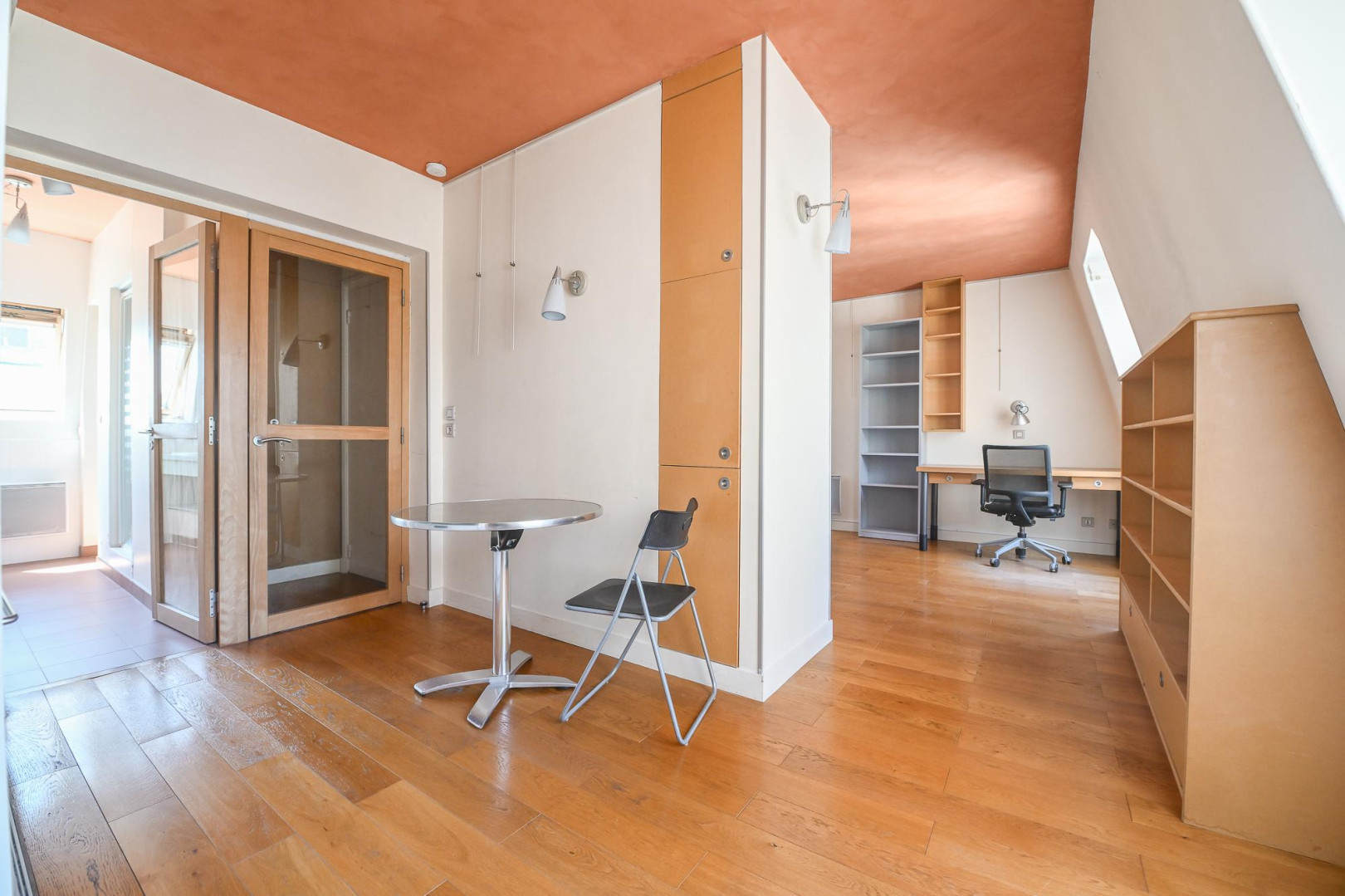 
                                                Vente
                                                 T2 entre Val de Grace et jardin Luxembourg