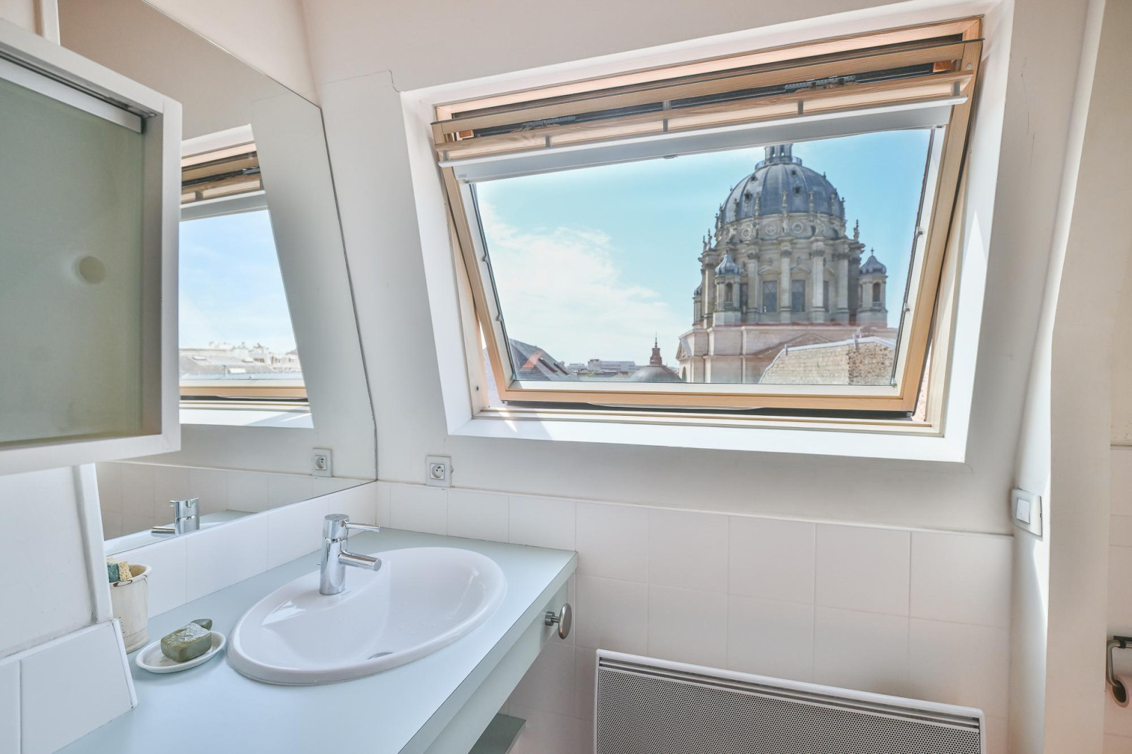 
                                                Vente
                                                 T2 entre Val de Grace et jardin Luxembourg