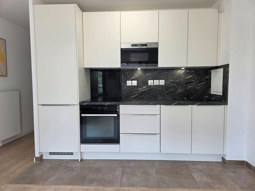 
                                                Location
                                                 T2 exceptionnel éco quartier Asnières-sur-Seine