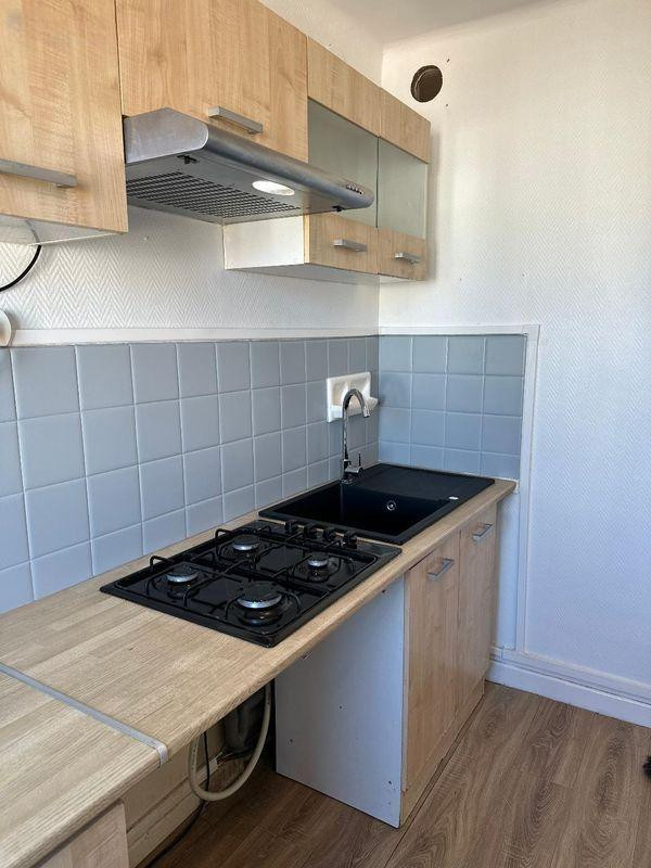 
                                                Location
                                                 T2 fauriel/vivaraize