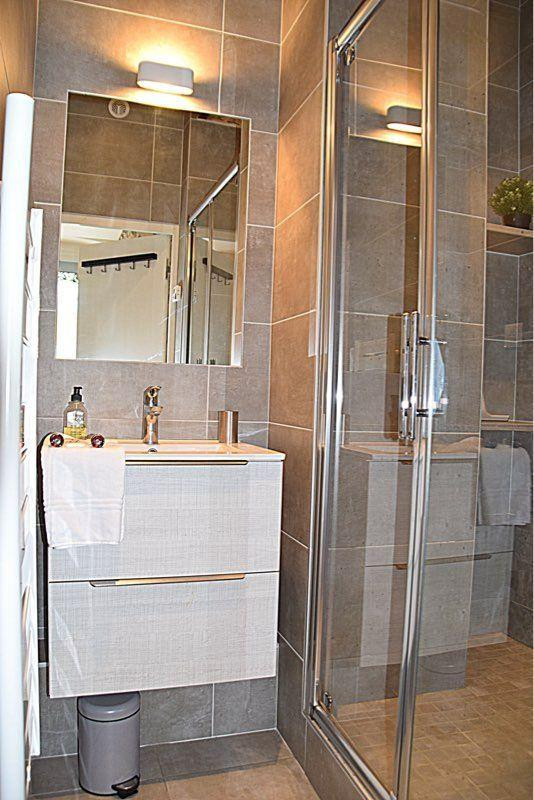 
                                                Location
                                                 T2 Grenoble 39m2