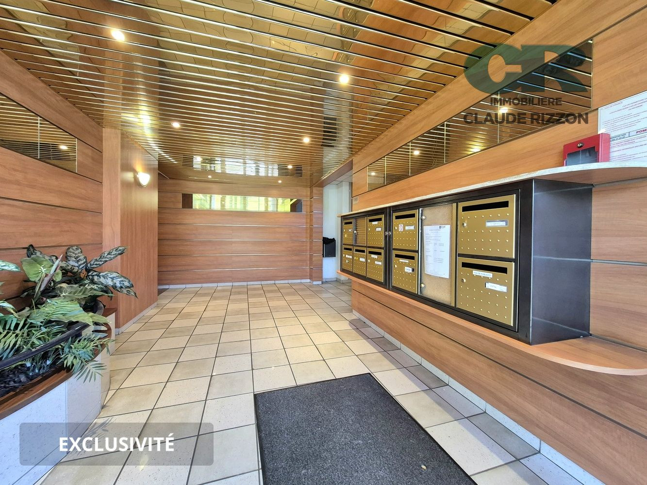 
                                                Vente
                                                 T2 INVESTISSEURS METZ