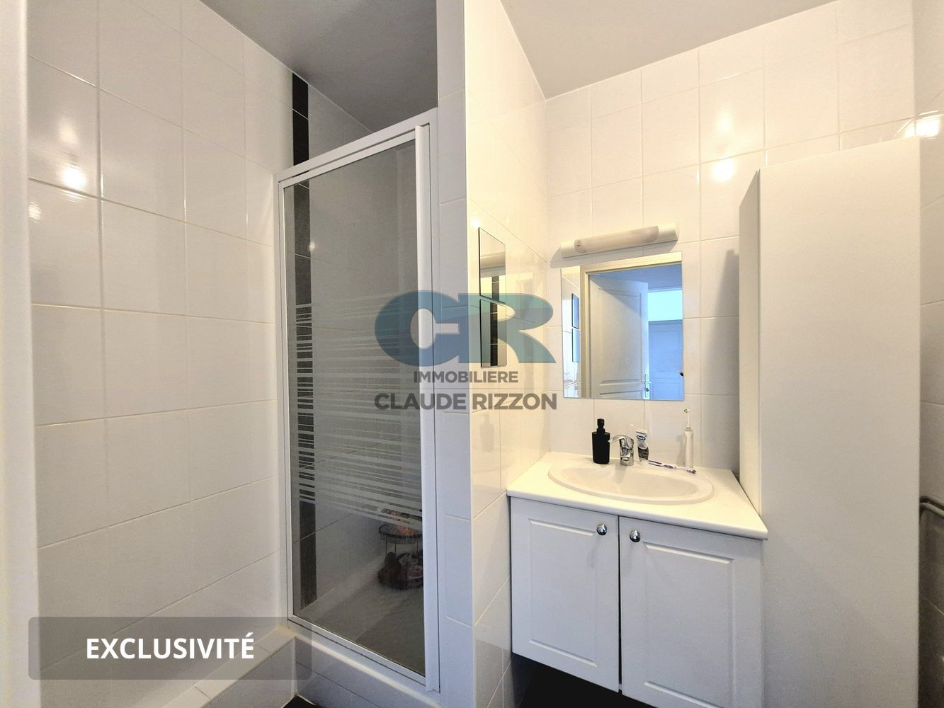 
                                                Vente
                                                 T2 INVESTISSEURS RUSSANGE