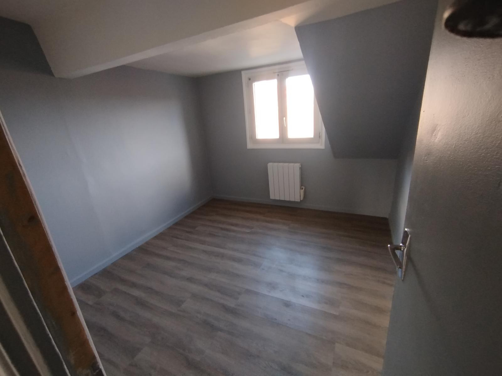 
                                                Location
                                                 T2 lille Artois