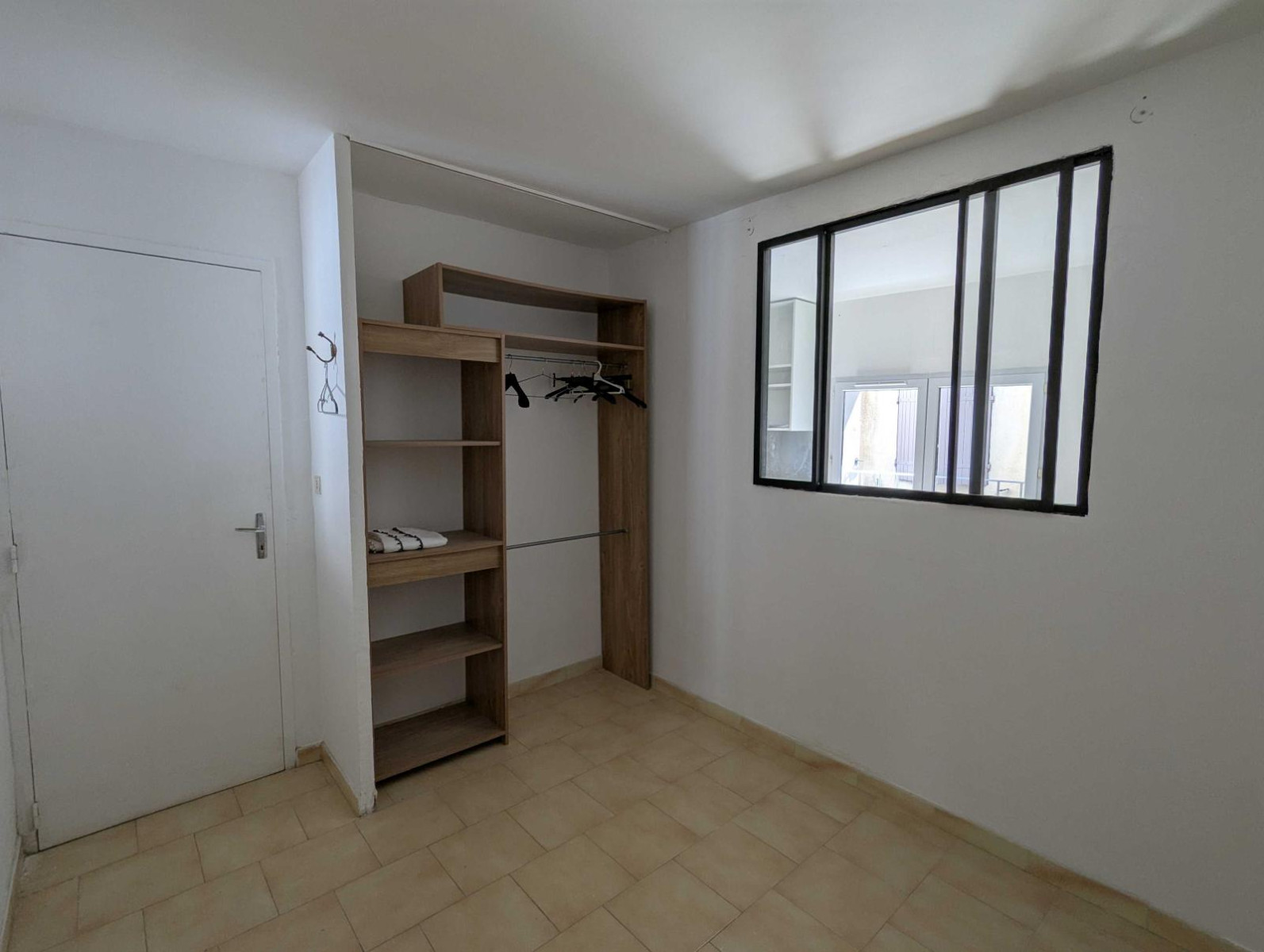 
                                                Location
                                                 T2 l'Isle sur Sorgue refait neuf