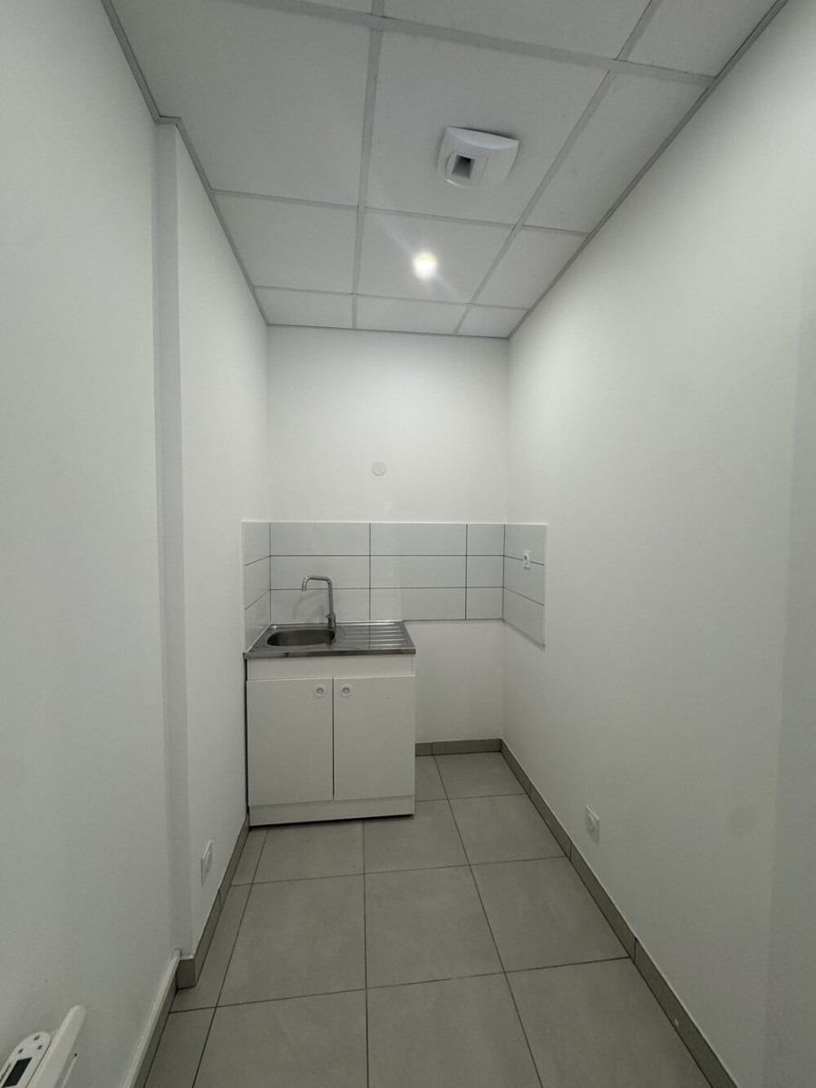 
                                                Location
                                                 T2 - lot 304 - rue Gazometre 69003 Lyon