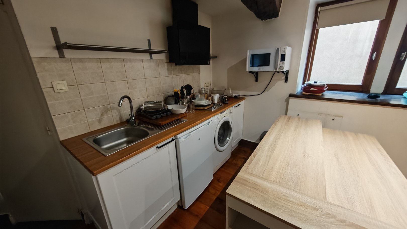 
                                                Vente
                                                 T2 LOUÉ 680€ – 6,3% – RENTABILITÉ IMMÉDIATE - CENTRE TREVOUX