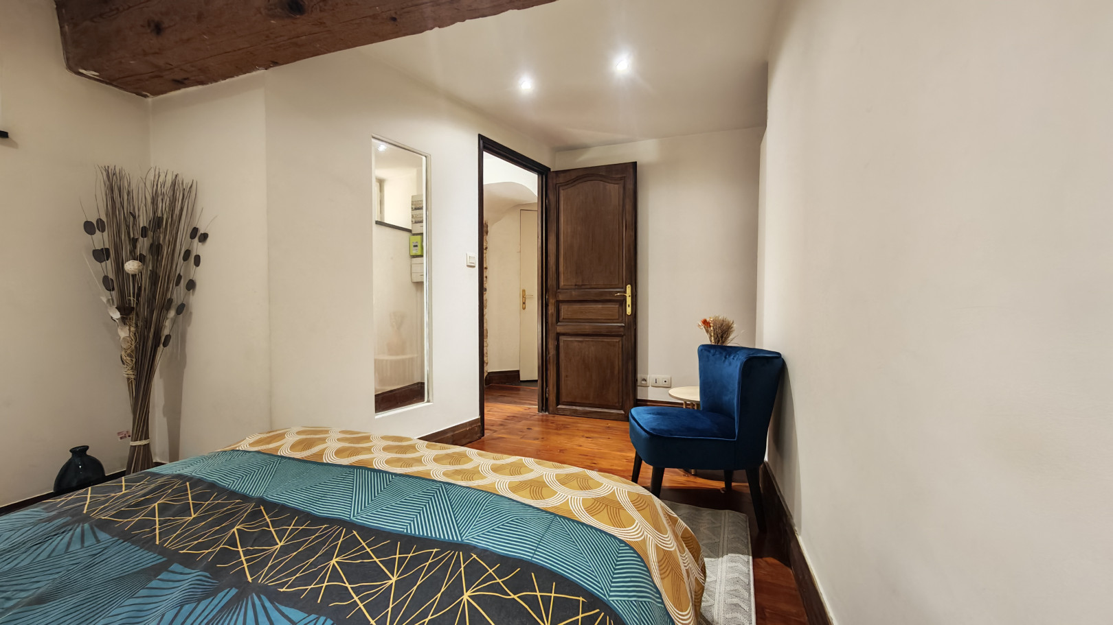 
                                                Vente
                                                 T2 LOUÉ 680€ – 6,3% – RENTABILITÉ IMMÉDIATE - CENTRE TREVOUX