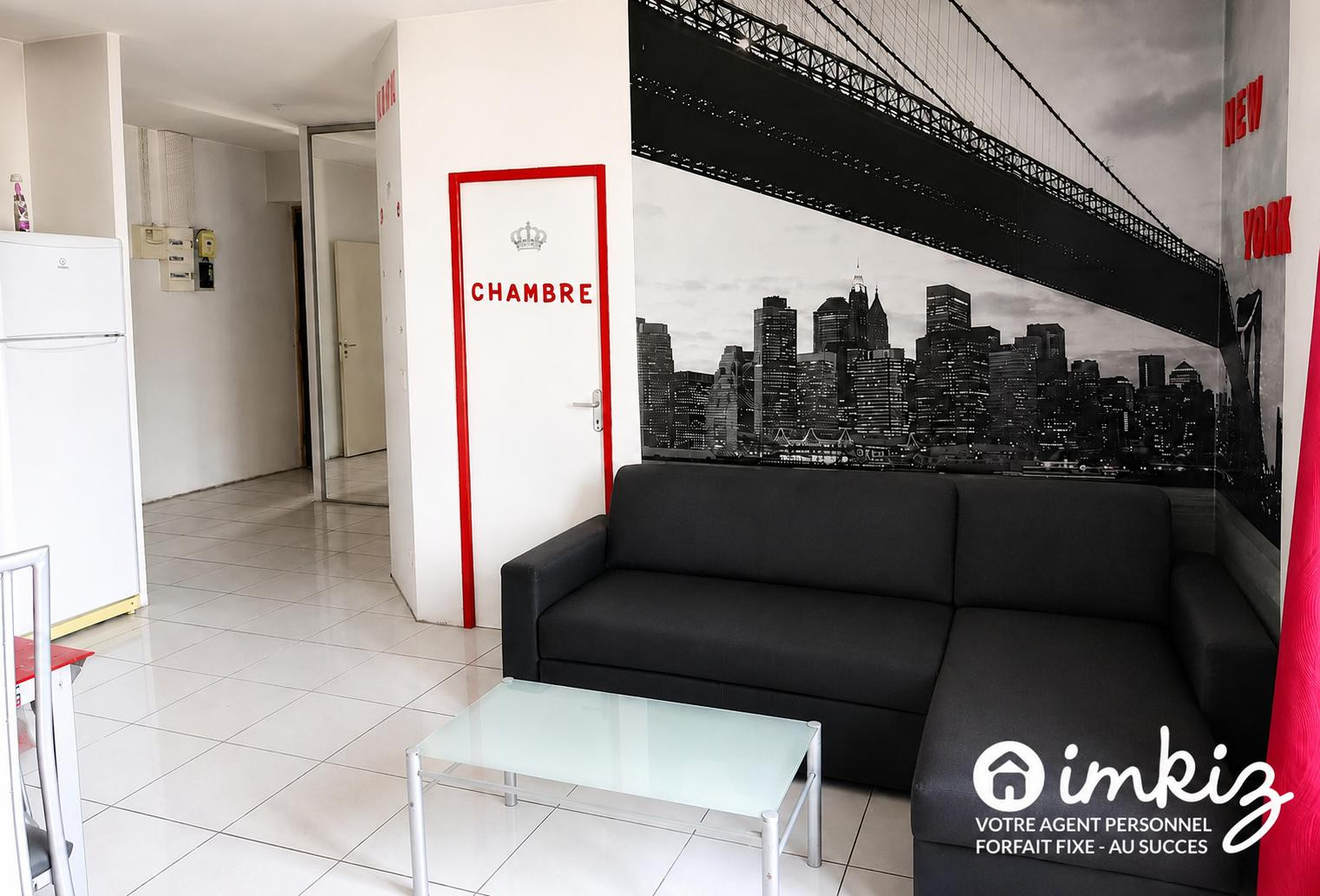 
                                                Vente
                                                 T2 lumineux au calme, cave et parking en résidence