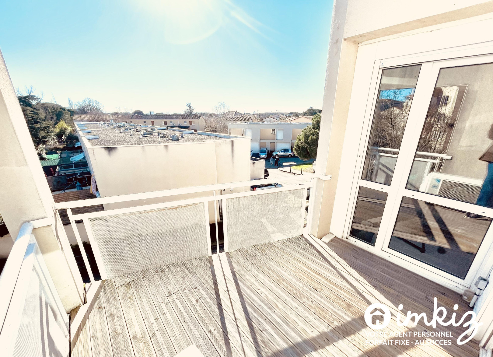 
                                                Vente
                                                 T2 lumineux avec terrasse et garage boxé