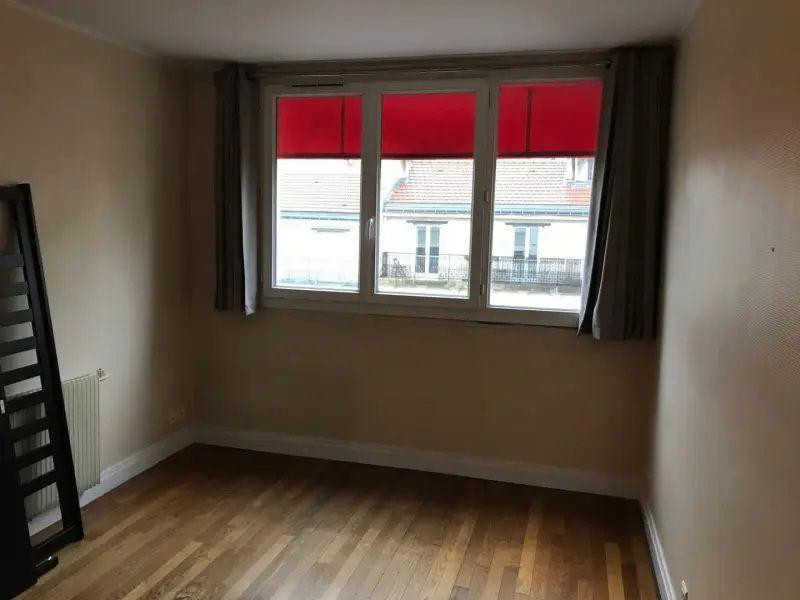 
                                                Location
                                                 T2 lumineux - Idéal couple