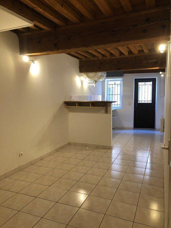 
                                                Location
                                                 T2 Lyon 5