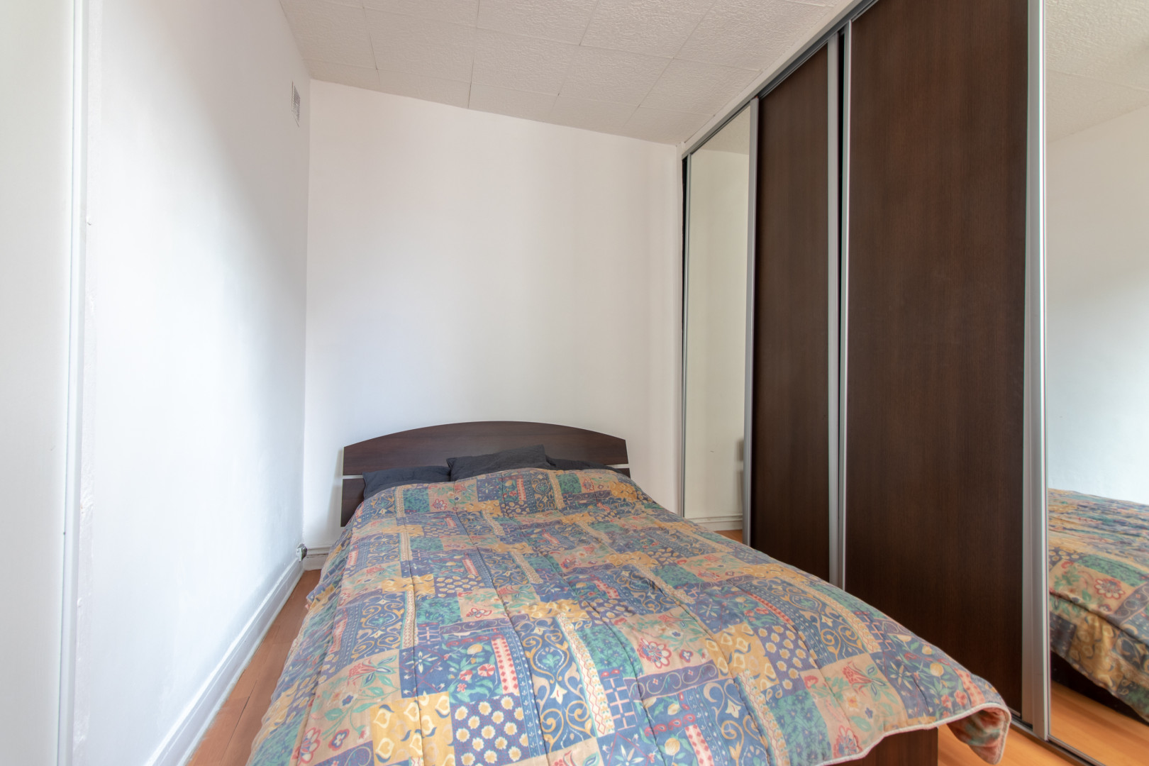 
                                                Location
                                                 T2 meublé 124 Cours Lafayette