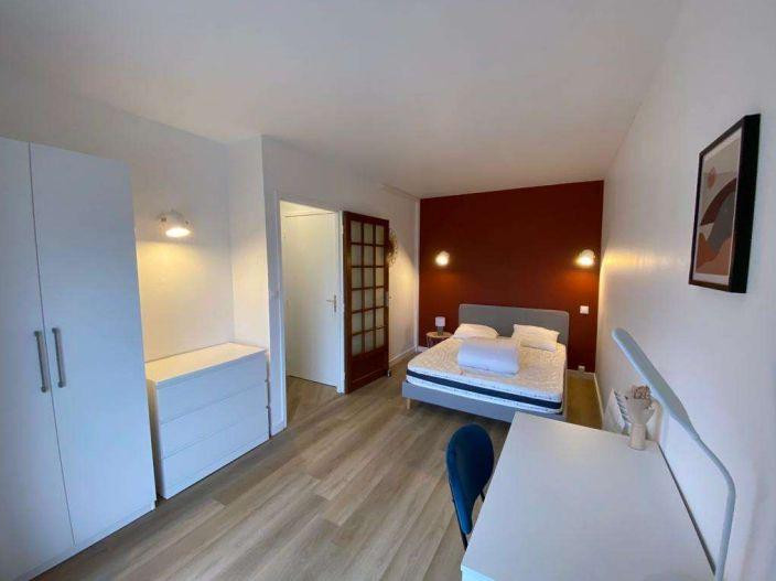 
                                                Location
                                                 T2 meublé 2 pièces 42 m² refait à neuf