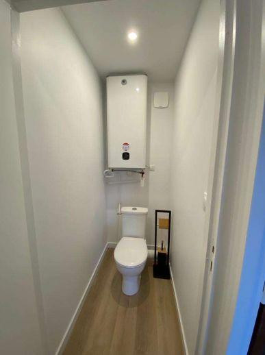 
                                                Location
                                                 T2 meublé 2 pièces 42 m² refait à neuf