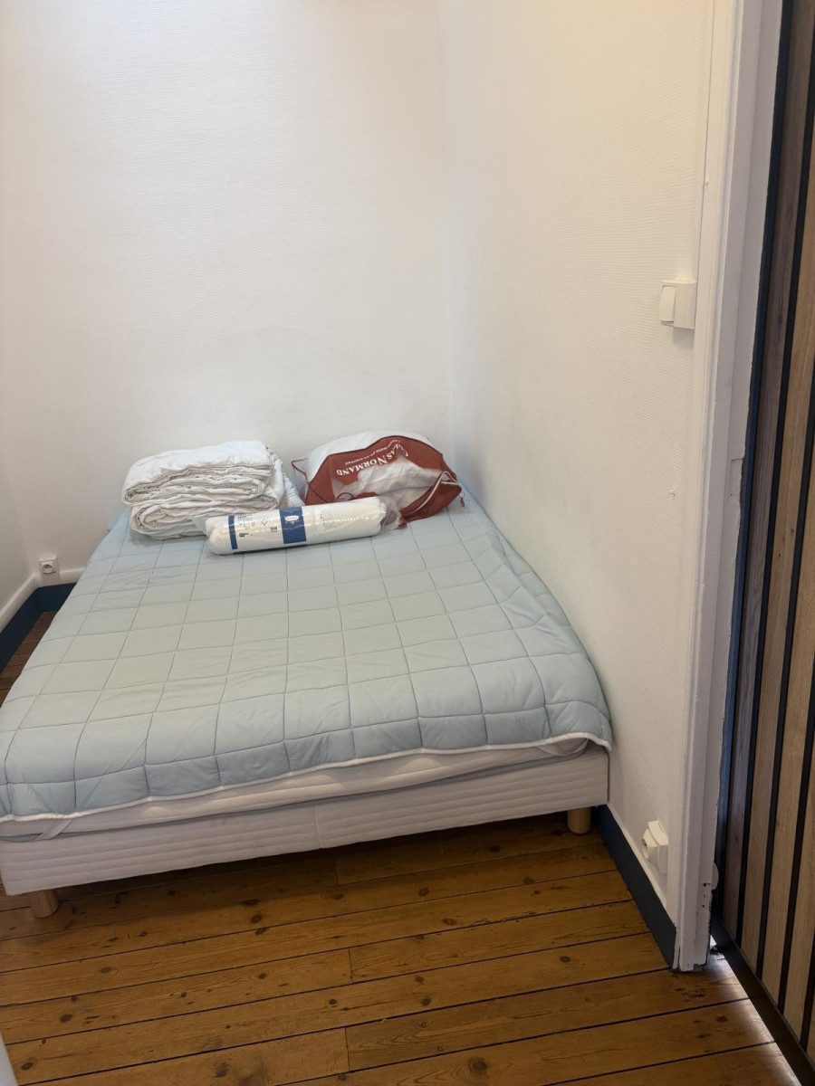 
                                                Location
                                                 T2 MEUBLÉ 32 m² – TOULOUSE  – QUARTIER TRÈS CALME