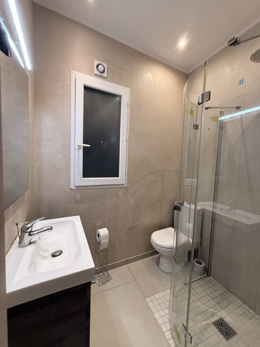 
                                                Location
                                                 T2 Meublé 35m²