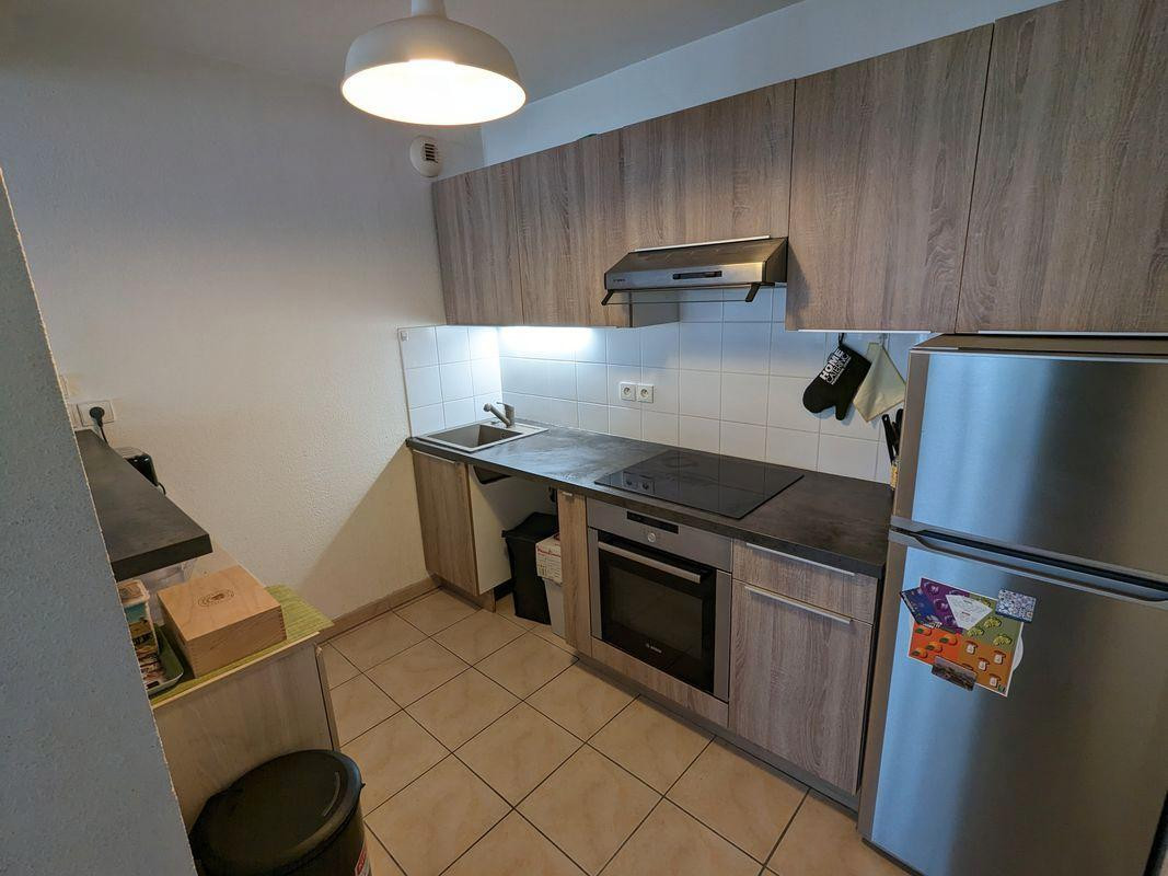 
                                                Location
                                                 T2 meublé 43 m² – Chartrons, calme, lumineux